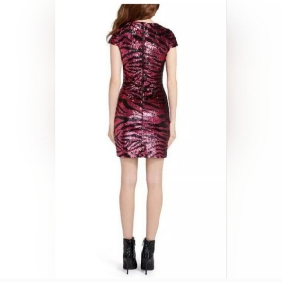 Alice + Olivia nat tiger print sequin mini dress Size 12 NWOT $695 - Picture 8 of 15